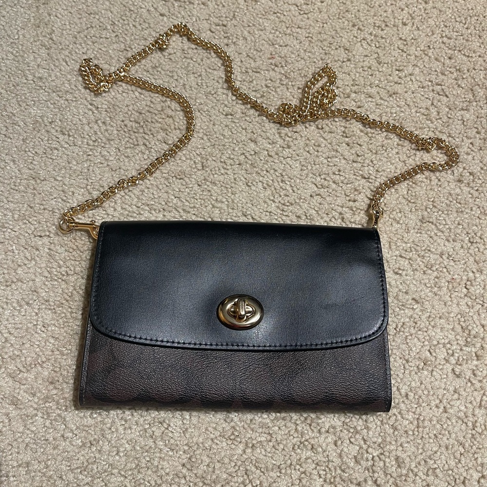Coach Signature chain crossbody bag